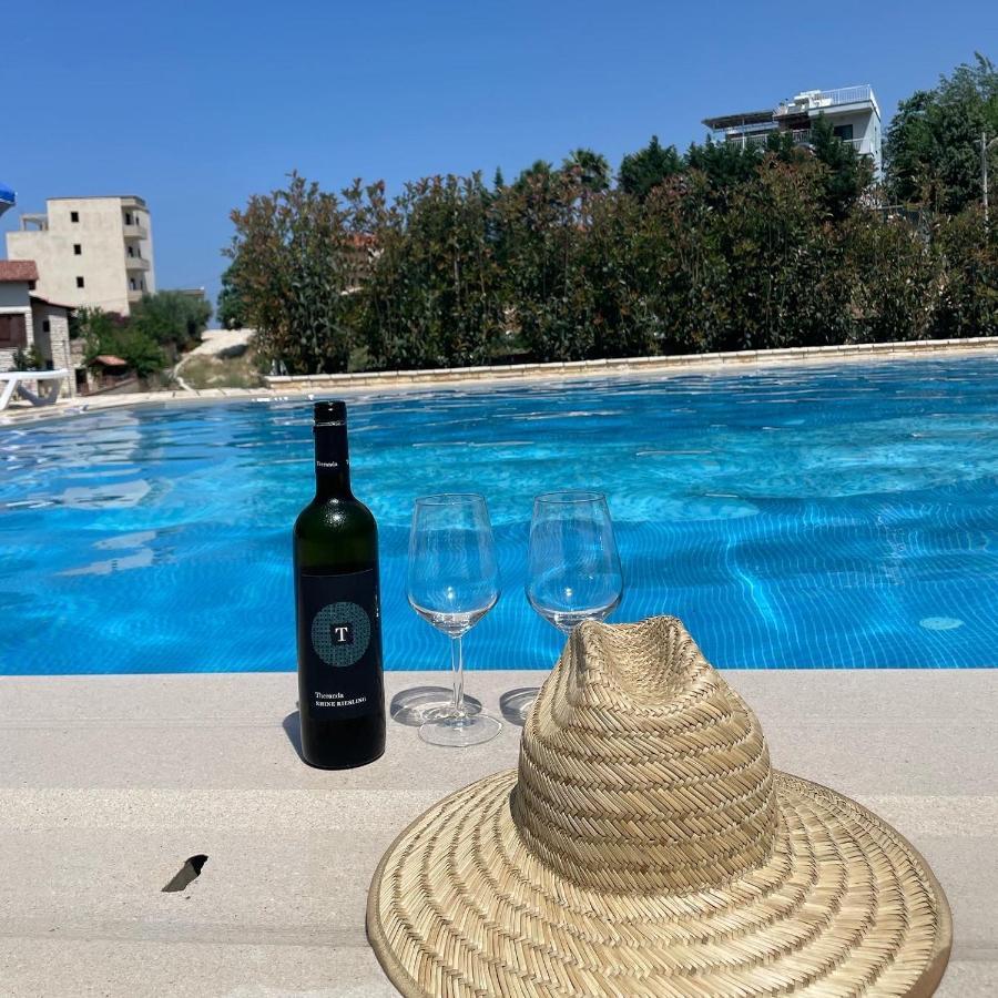 Vila Llano Vlorë Esterno foto